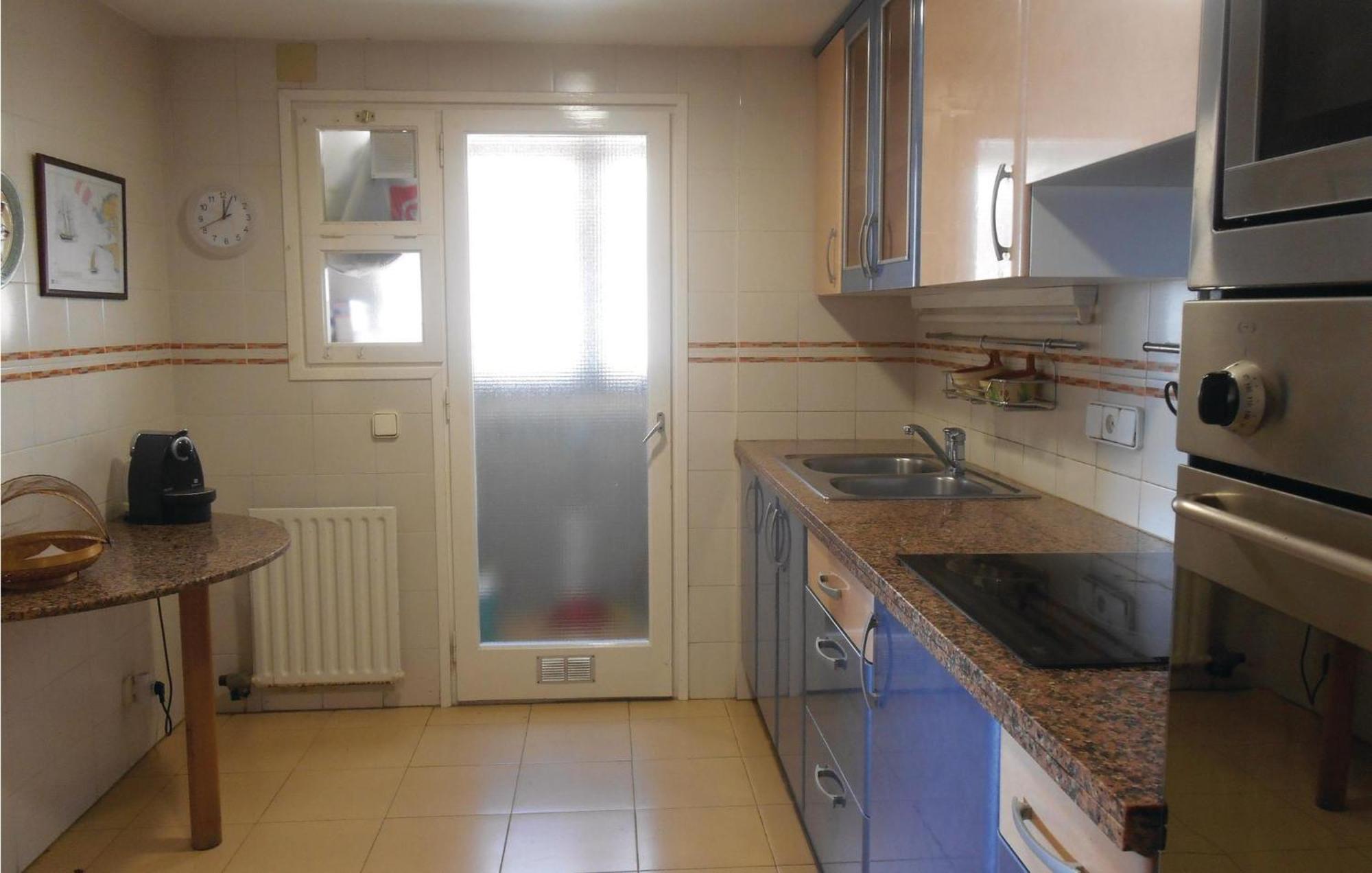 3 Bedroom Gorgeous Apartment In Tossa De Mar Exterior foto