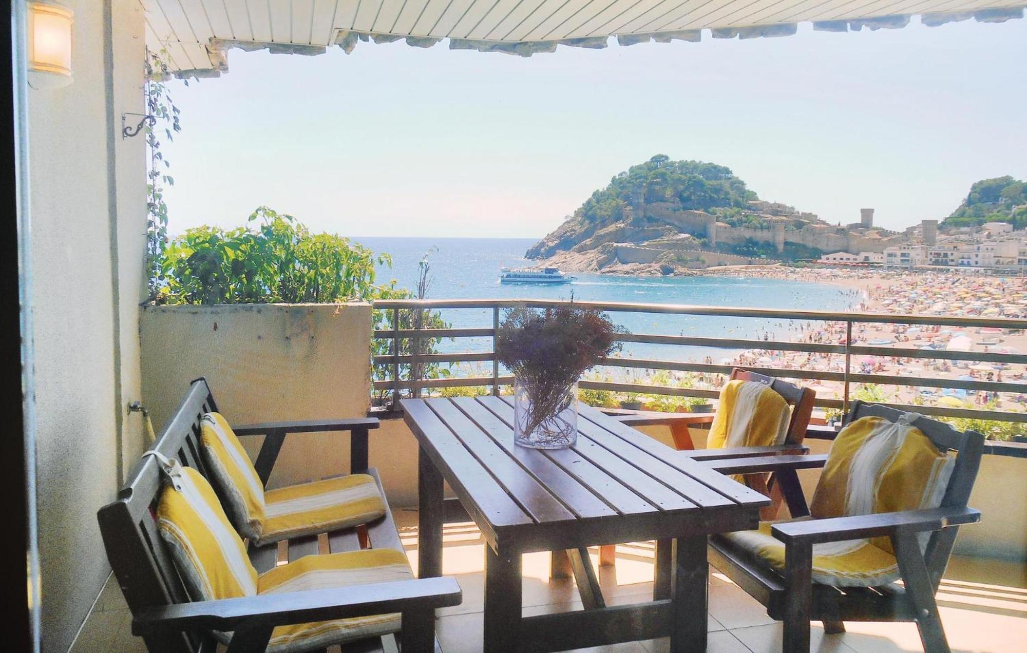 3 Bedroom Gorgeous Apartment In Tossa De Mar Exterior foto