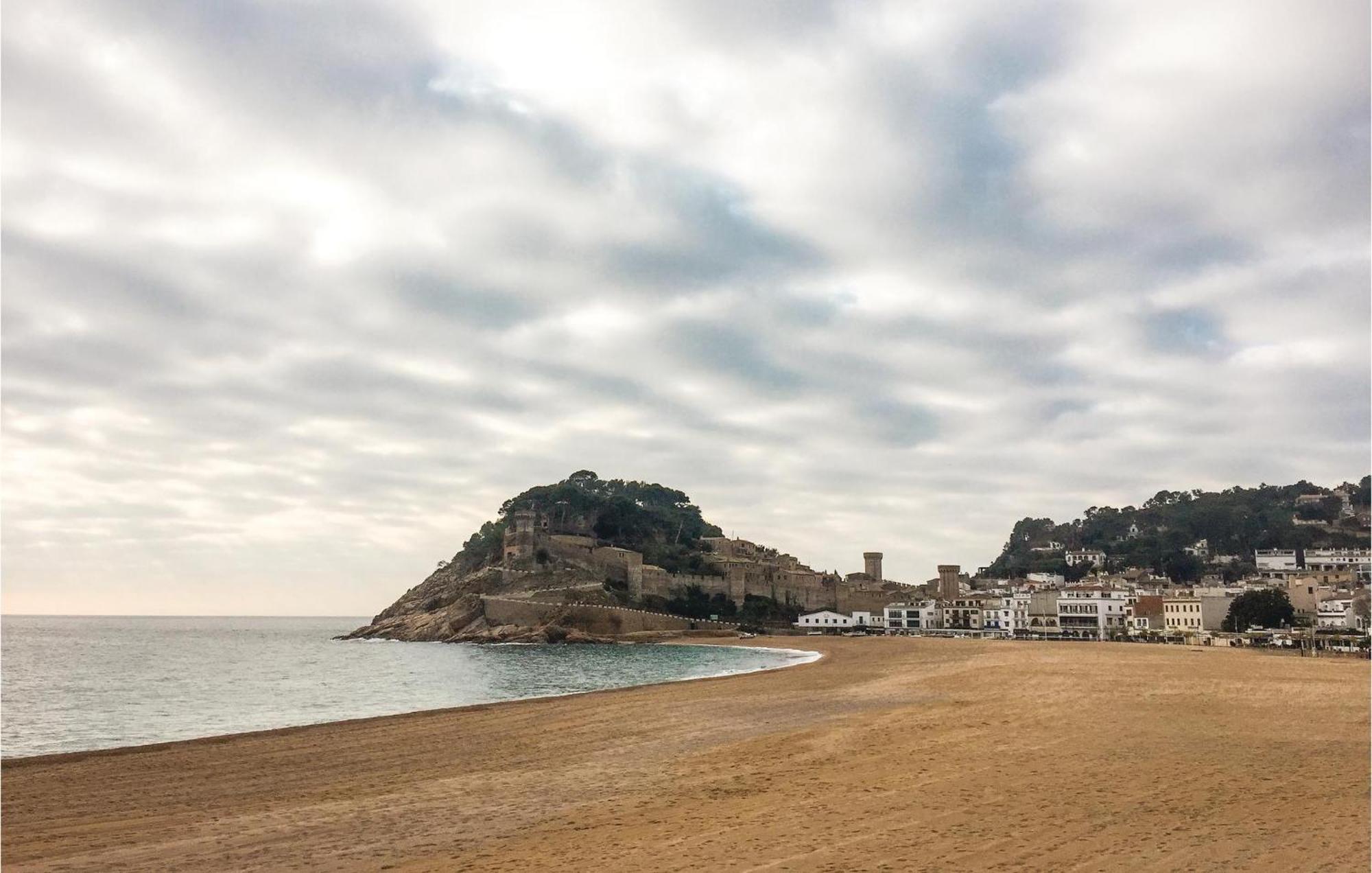 3 Bedroom Gorgeous Apartment In Tossa De Mar Exterior foto